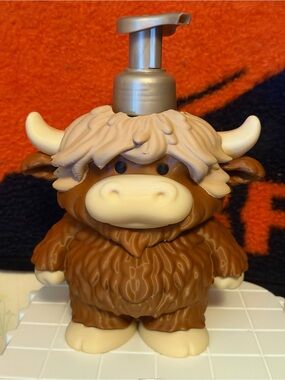 Highland Cow Bath and Body Works Soap Holder by 3d print